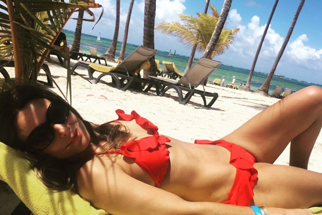 Guapa Carola Julio Se Luce En Bikini A Sus A Os Tecache Cl