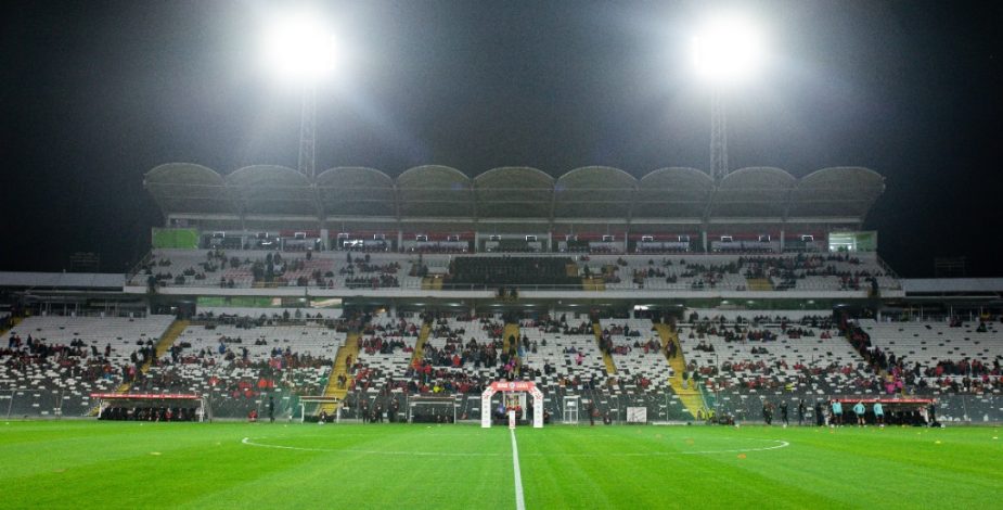 Ex Entrenador De Arqueros De La Roja El Monumental Es El Peor Lugar