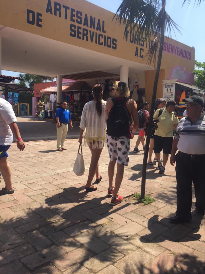 joaquin y camila en mexico