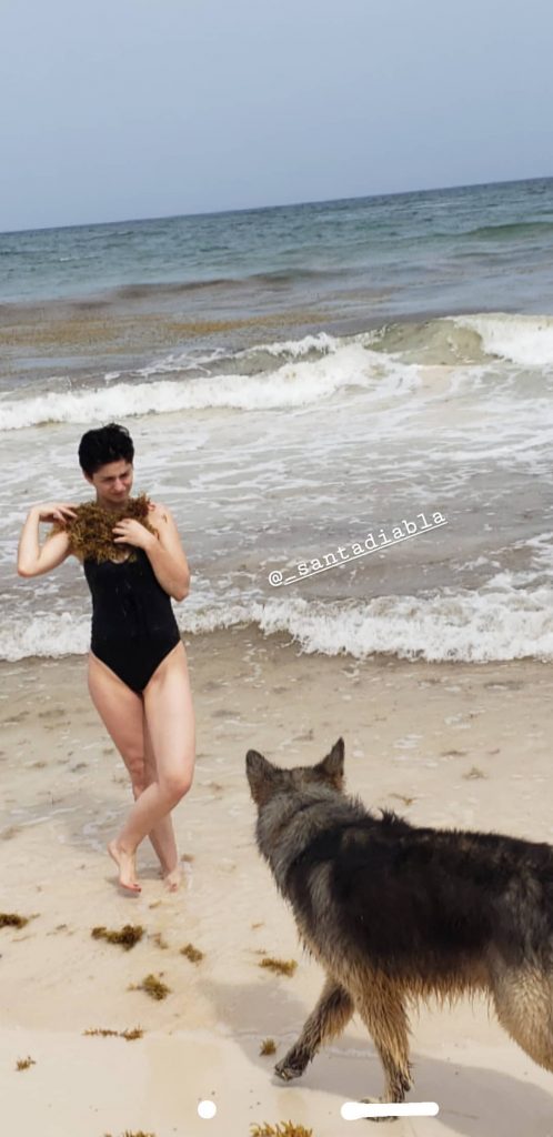 ¡Radiante! Mariana di Girólamo posa en traje de baño desde las playas