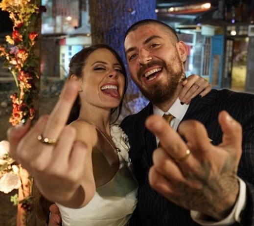 Ignacia Michelson Y Sargento Rap Son Criticados Tras Publicar Osadas Fotos De Su Boda En Resistire Tecache Cl