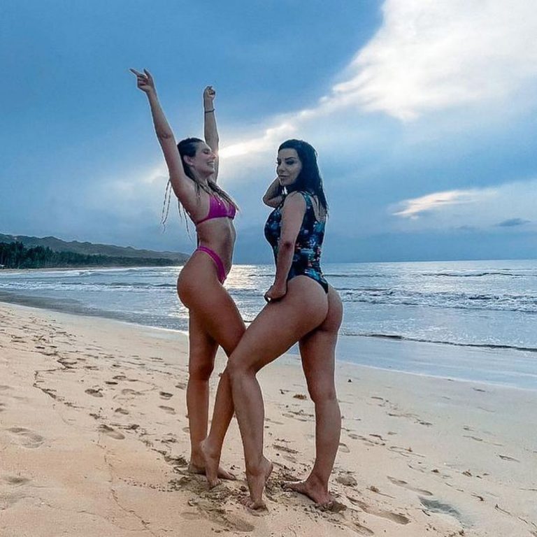 Los Bikinazos De Eugenia Lemos Y Mariela Montero Desde El Caribe Tecache Cl