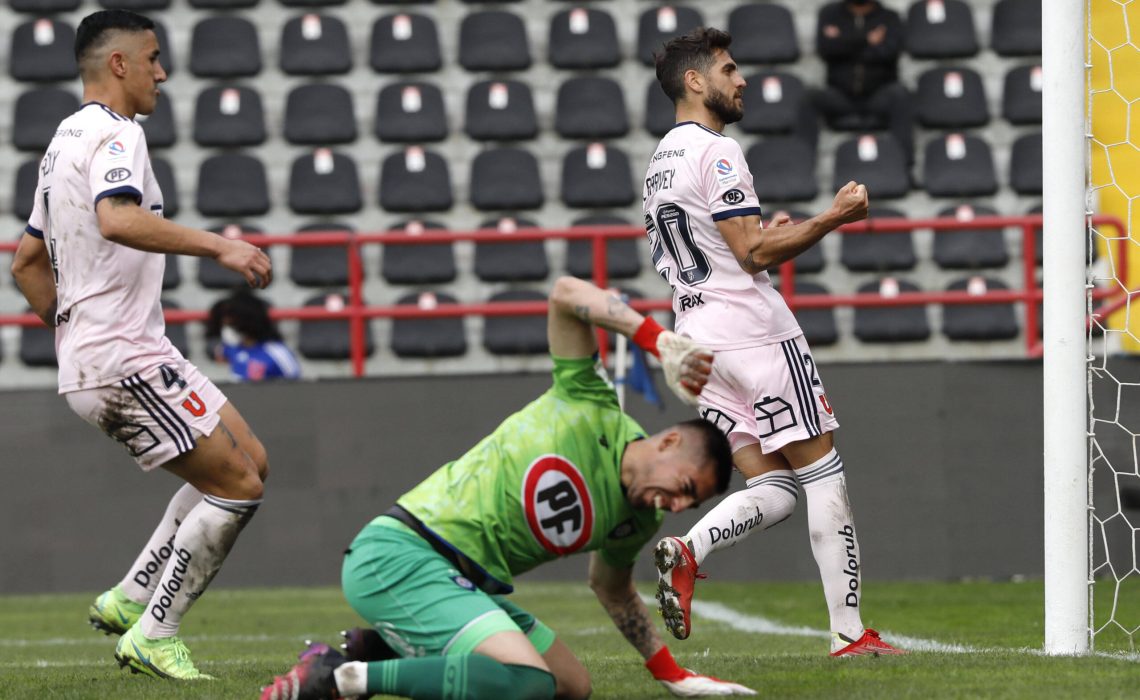 La ‘U’ empató con Huachipato y sigue en la lucha por el título