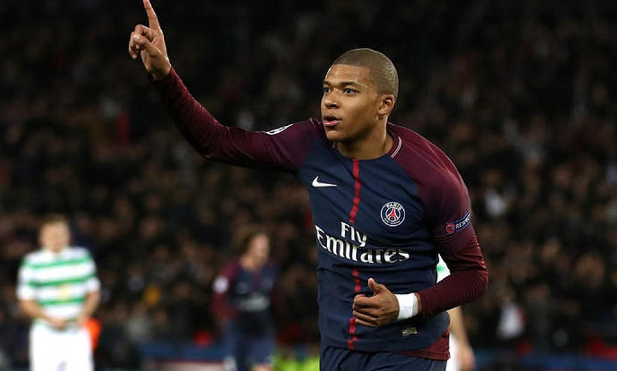 Mbappé se ha informado del calendario del Barcelona