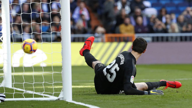 Courtois: “Hemos perdido tres puntos de oro en la liga”