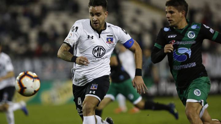 Partido entre Colo-Colo y Puerto Montt