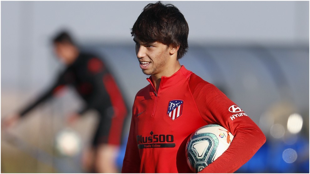 Las negociaciones con los fichajes en los clubes europeos