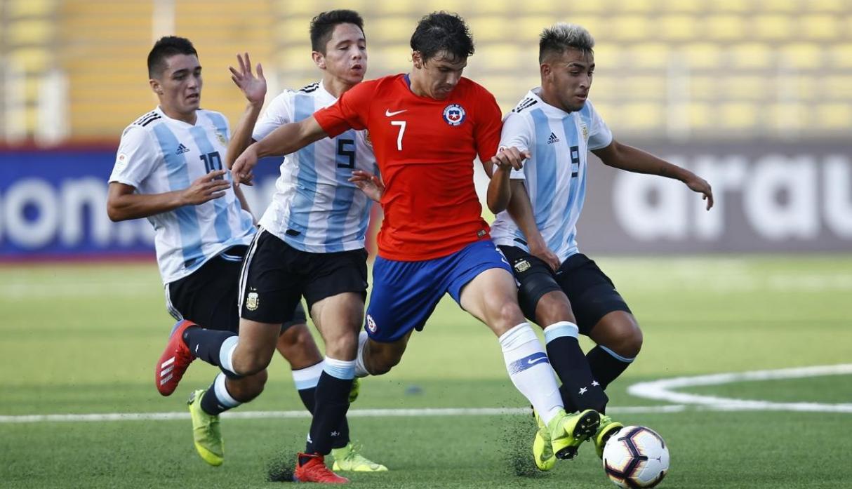 Partido entre Chile y Argentina, derrota para el equipo de la U