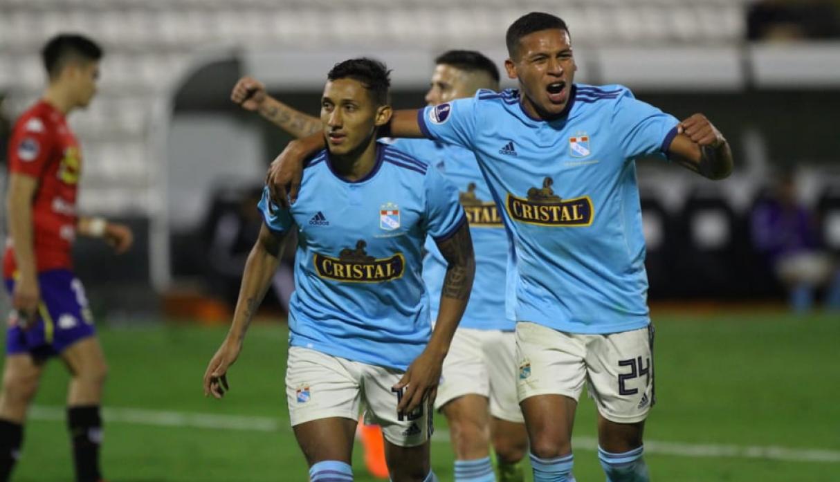 Gran partido entre Sporting Cristal y la Unión Española