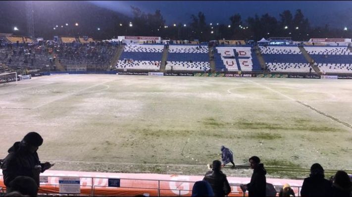 Suspensión del partido por una nevada