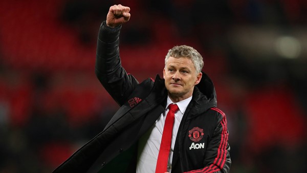 Solskjaer ha celebrado el pase a la siguiente ronda junto a Ferguson y Cantona