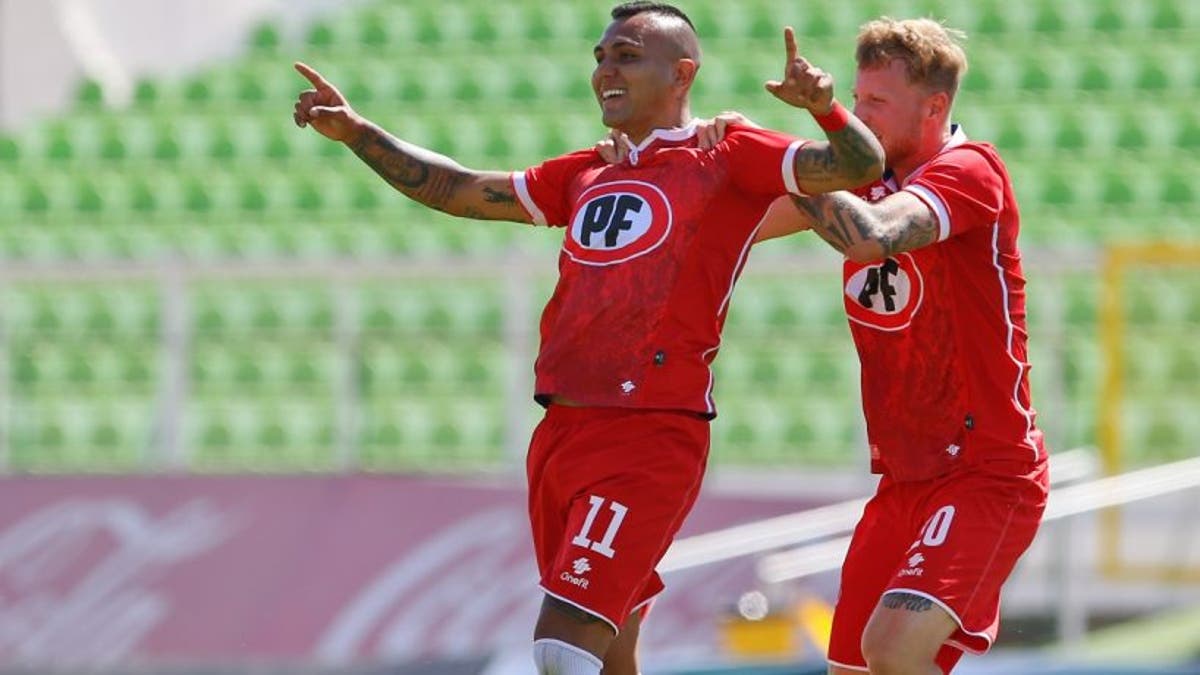 U. Católica confirmó fichaje de Juan Leiva