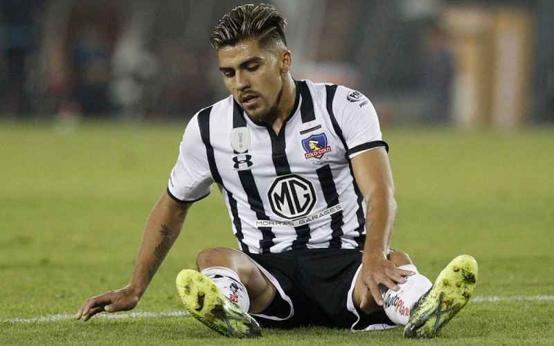 Universidad Católica quiere reforzarse con ex Colo Colo