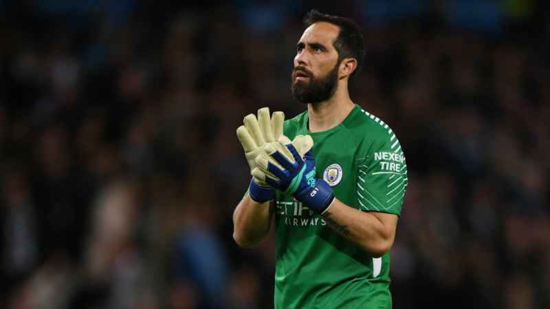 Reinaldo Rueda volvería a llamar a Claudio Bravo de cara a Copa América