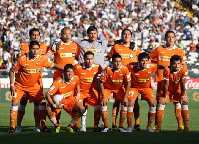 Cobreloa cambia todo su arsenal