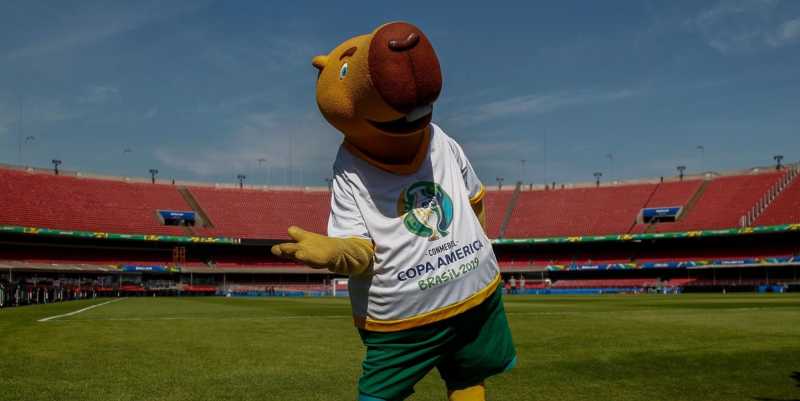 Polémica publicidad en Brasil: Descuentos si Argentina sale segunda