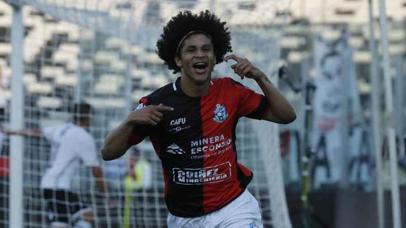 No hay interés de Colo Colo por Eduard Bello