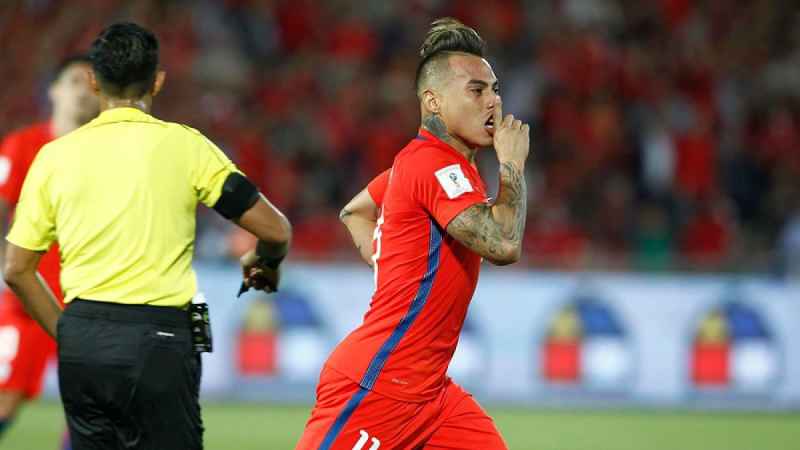 Eduardo Vargas cambia de representante y levanta sospechas en La Roja
