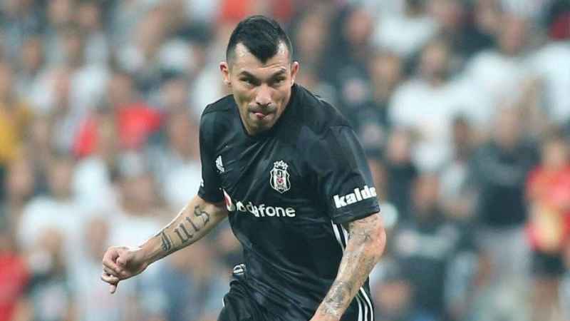 Gary Medel podría quedar fuera de Copa América 2019