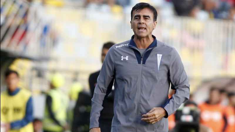 Universidad Católica dosifica pensando en Brasil
