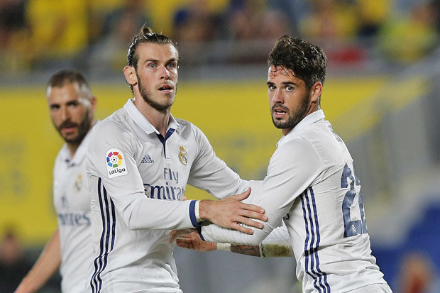 Bale y Isco son suplentes en Mestalla