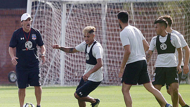 Aseguran que Juan Carlos Gaete solo desea escapar de Colo Colo