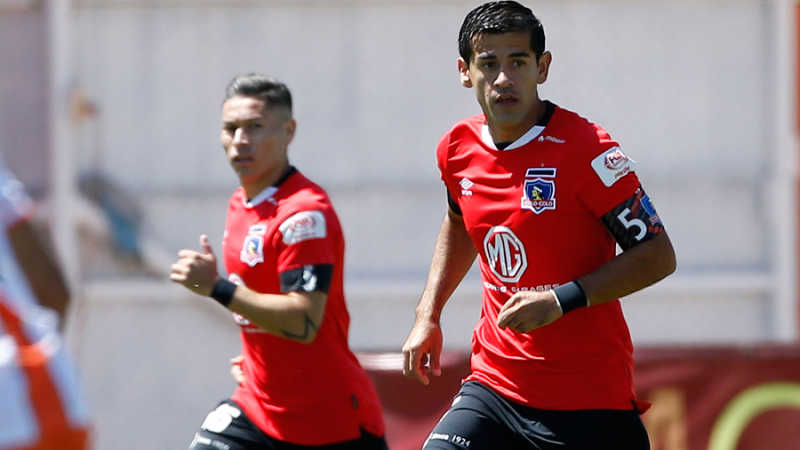 Pelea entre Barroso y Mario Salas divide el camarín de Colo Colo