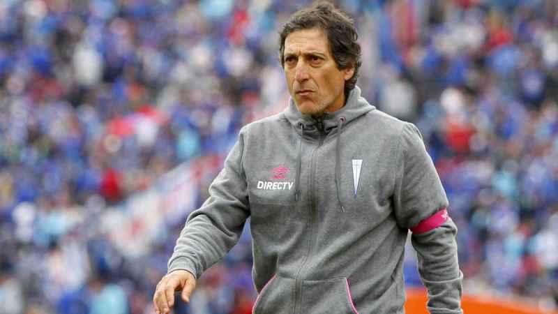 Mario Salas busca bajar la edad del plantel de Colo Colo