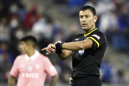 «Para mí es gol»: Conmebol libera audio del VAR de Roberto Tobar y polémica crece