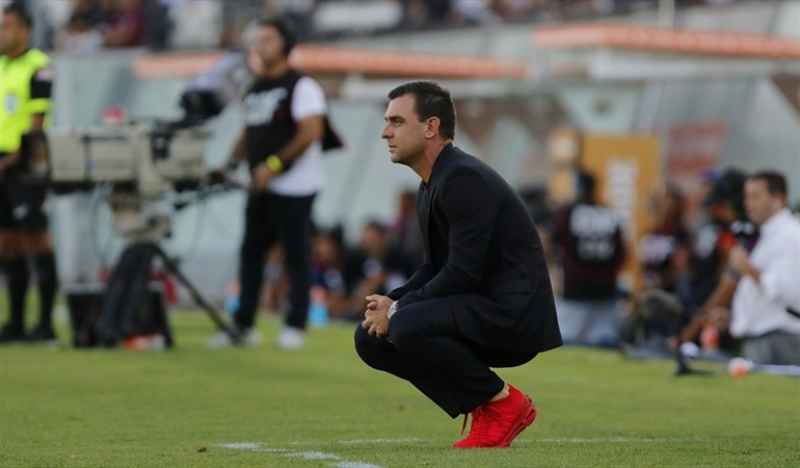 Pablo Guede fue despedido en Arabia Saudita por malos resultados