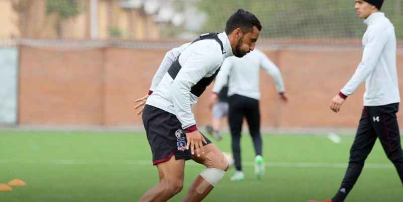 Ronald de la Fuente le da buenas noticias a Colo Colo