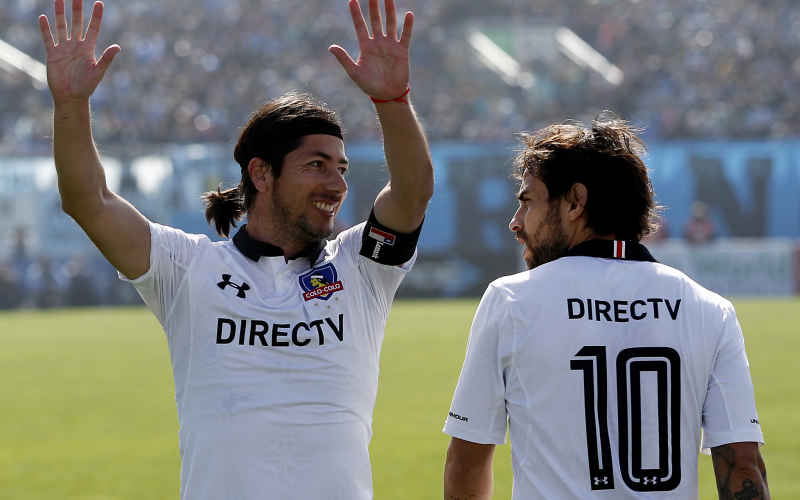 ¡Siguen las bajas! Dos referentes podrían dejar Colo Colo para el 2019
