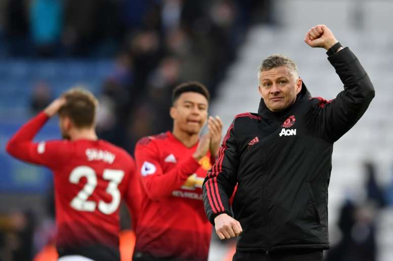 Ryan Giggs quiere que Solskjaer sea el técnico permanente del Manchester United