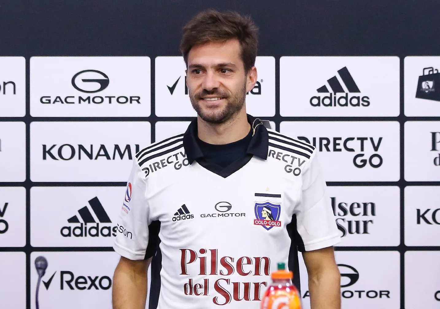 Colo Colo tomó drástica decisión con Agustín Bouzat