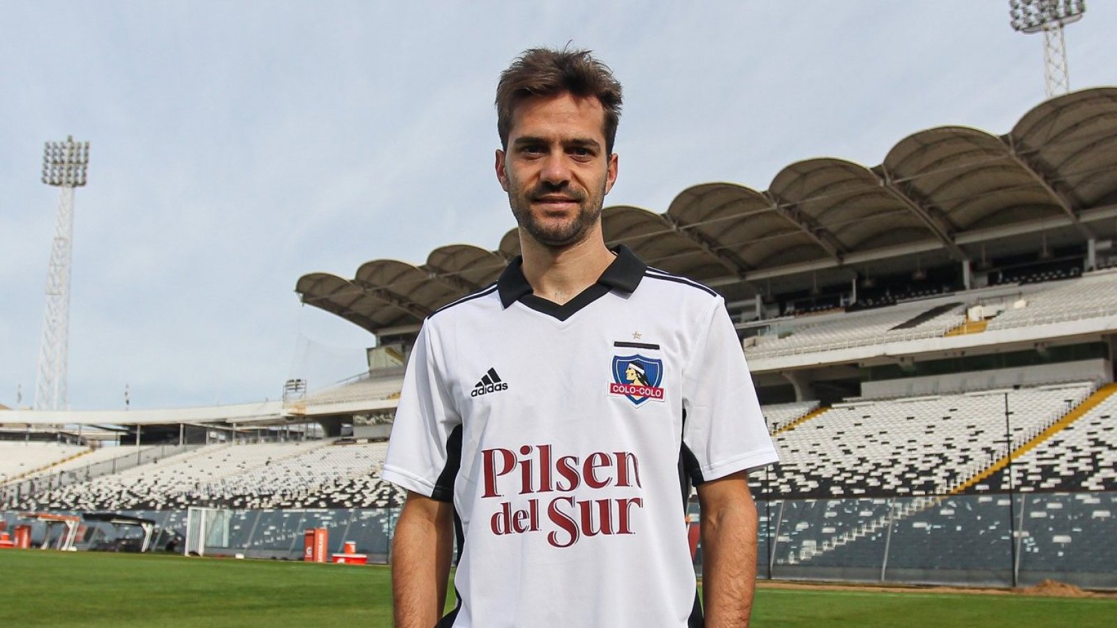 Colo Colo oficializó la llegada de Agustín Bouzat