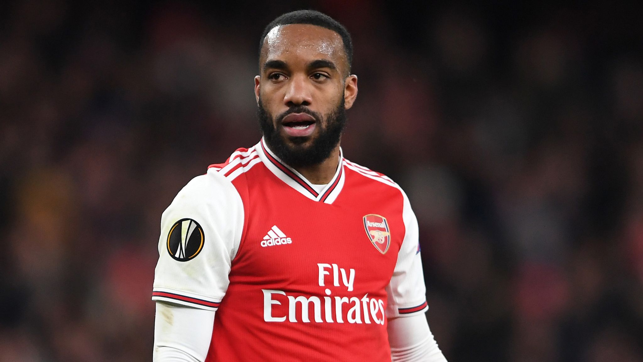 Filtran foto de Alexandre Lacazette inhalando gas de la risa