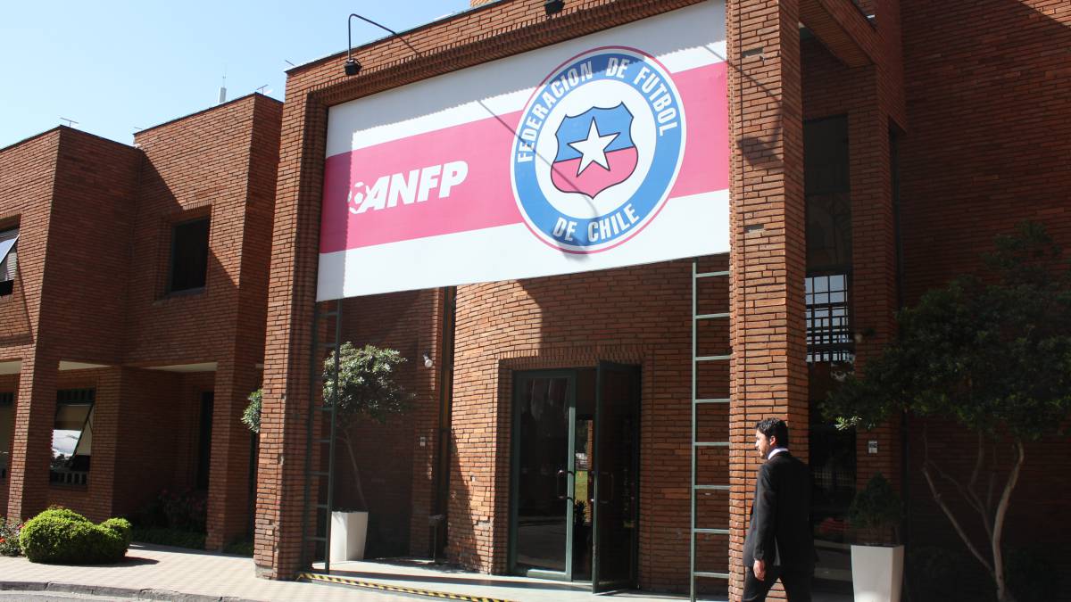 Falleció funcionario de la ANFP que tuvo Covid-19