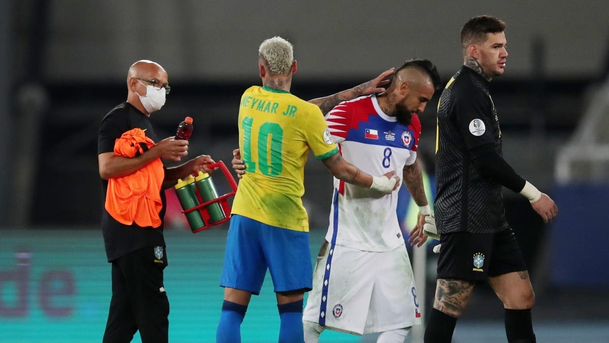 Arturo Vidal reaccionó a «provocativa» publicación de Neymar