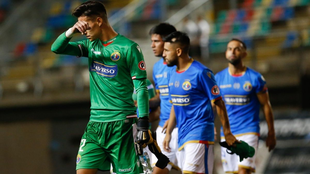 Falleció un motorista: Jugadores de Audax Italiano protagonizaron accidente