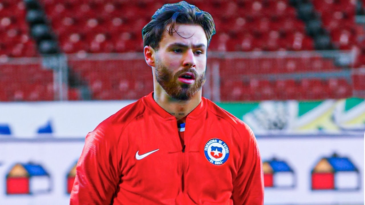 Pidió que le guarden empanadas: Ben Brereton envió saludo dieciochero