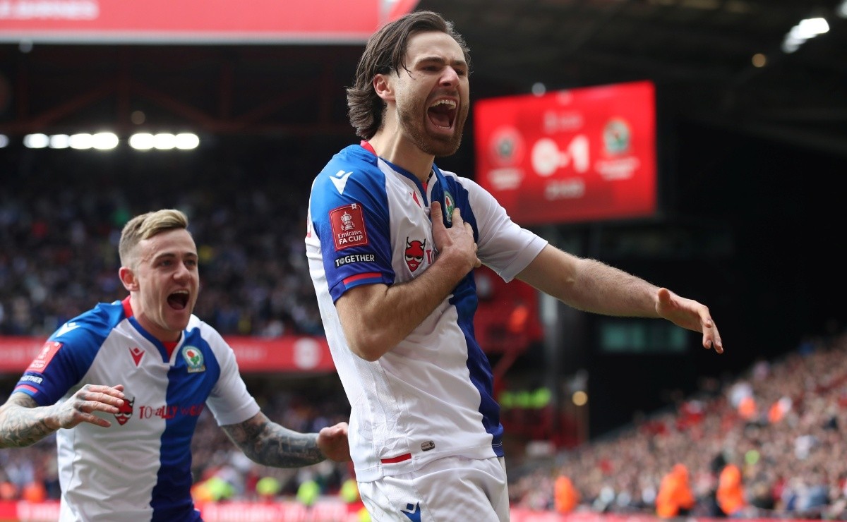 (Video) Ben Brereton vuelve a anotar en la eliminación del Blackburn Rovers