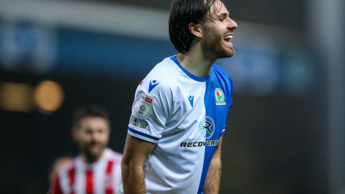 (Goles) Ben Brereton anotó un doblete ante el Peterborough