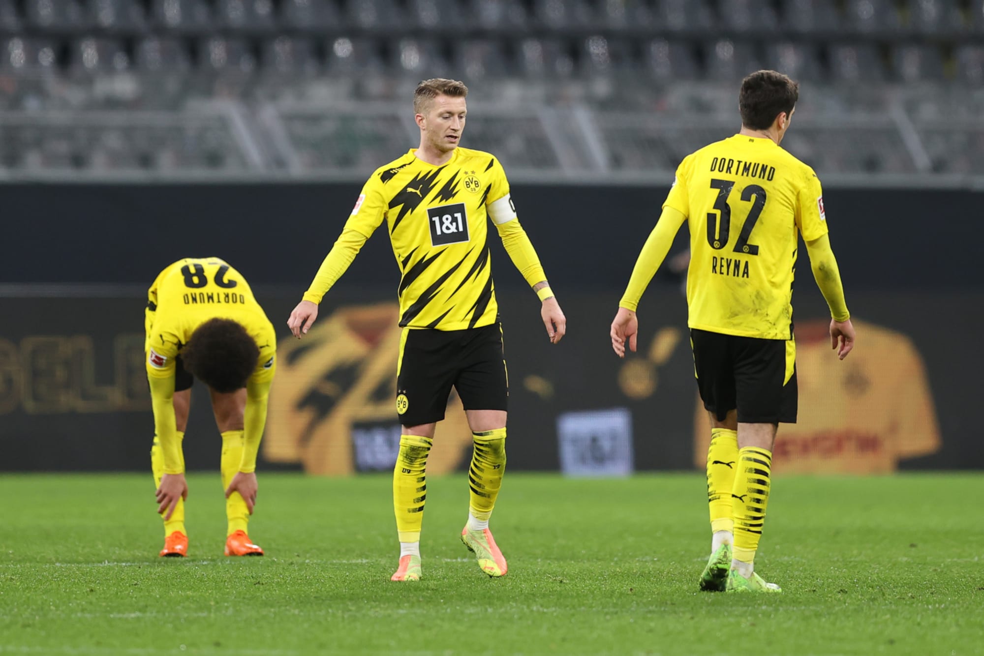 Borussia Dortmund despidió a su DT tras humillante derrota