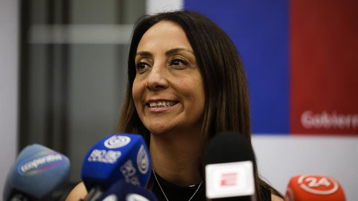 Cecilia Pérez: «No hay certeza del retorno del público a los estadios»