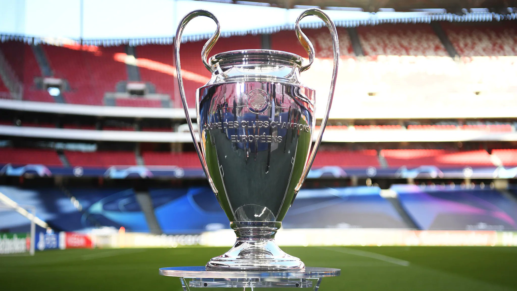 UEFA oficializa cambio de sede para final de Champions League