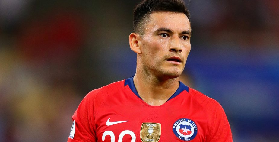 La grave razón que dejó a Aránguiz fuera del duelo ante Qatar