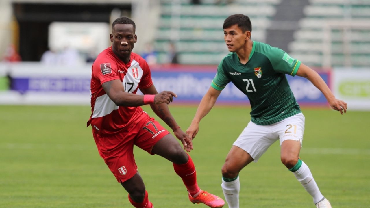 Se complica la tabla: Bolivia sorprende y vence a Perú en La Paz