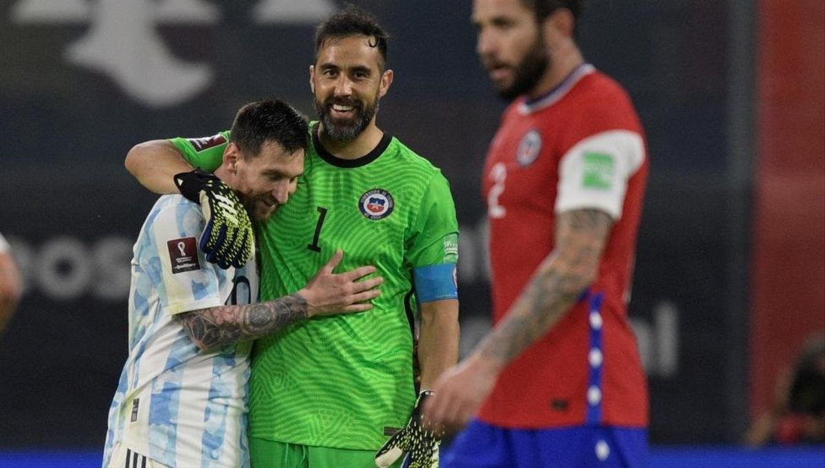 Tapadón de Claudio Bravo dio la vuelta al mundo