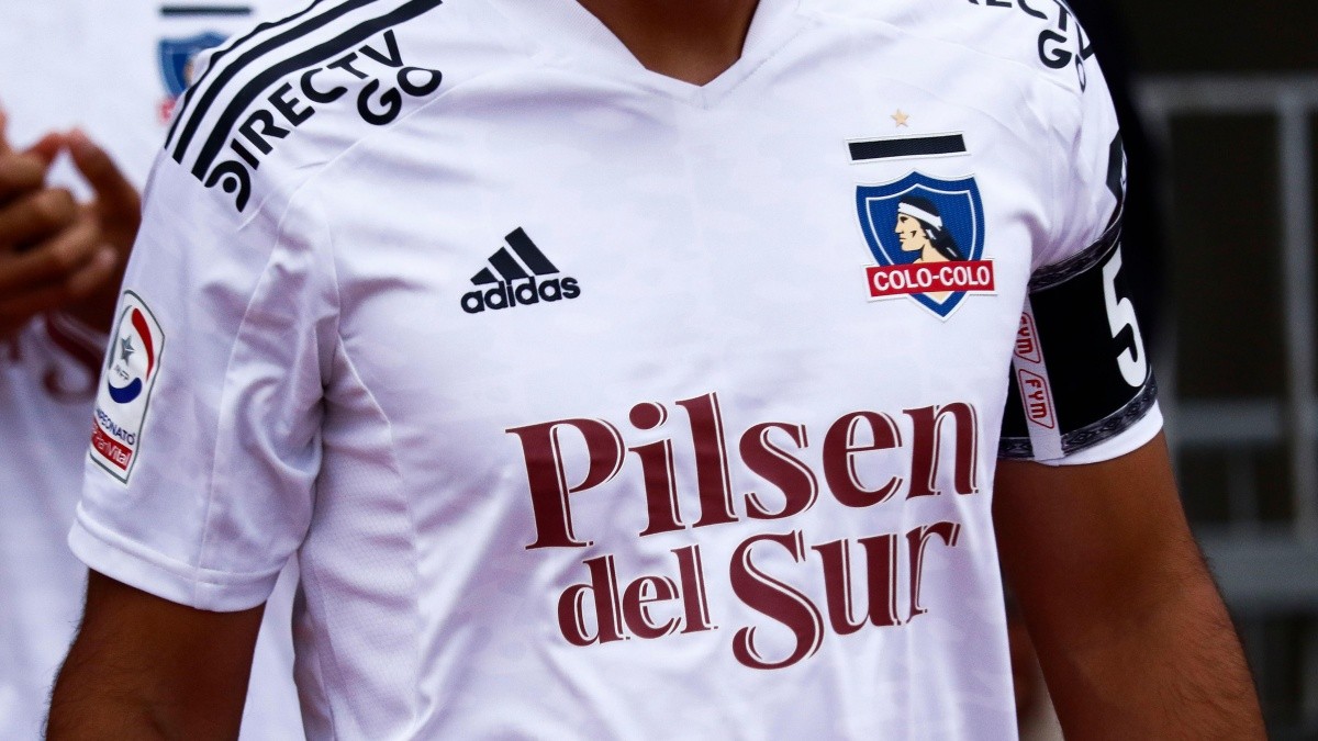 La insólita petición para cambiarle el nombre a Colo Colo