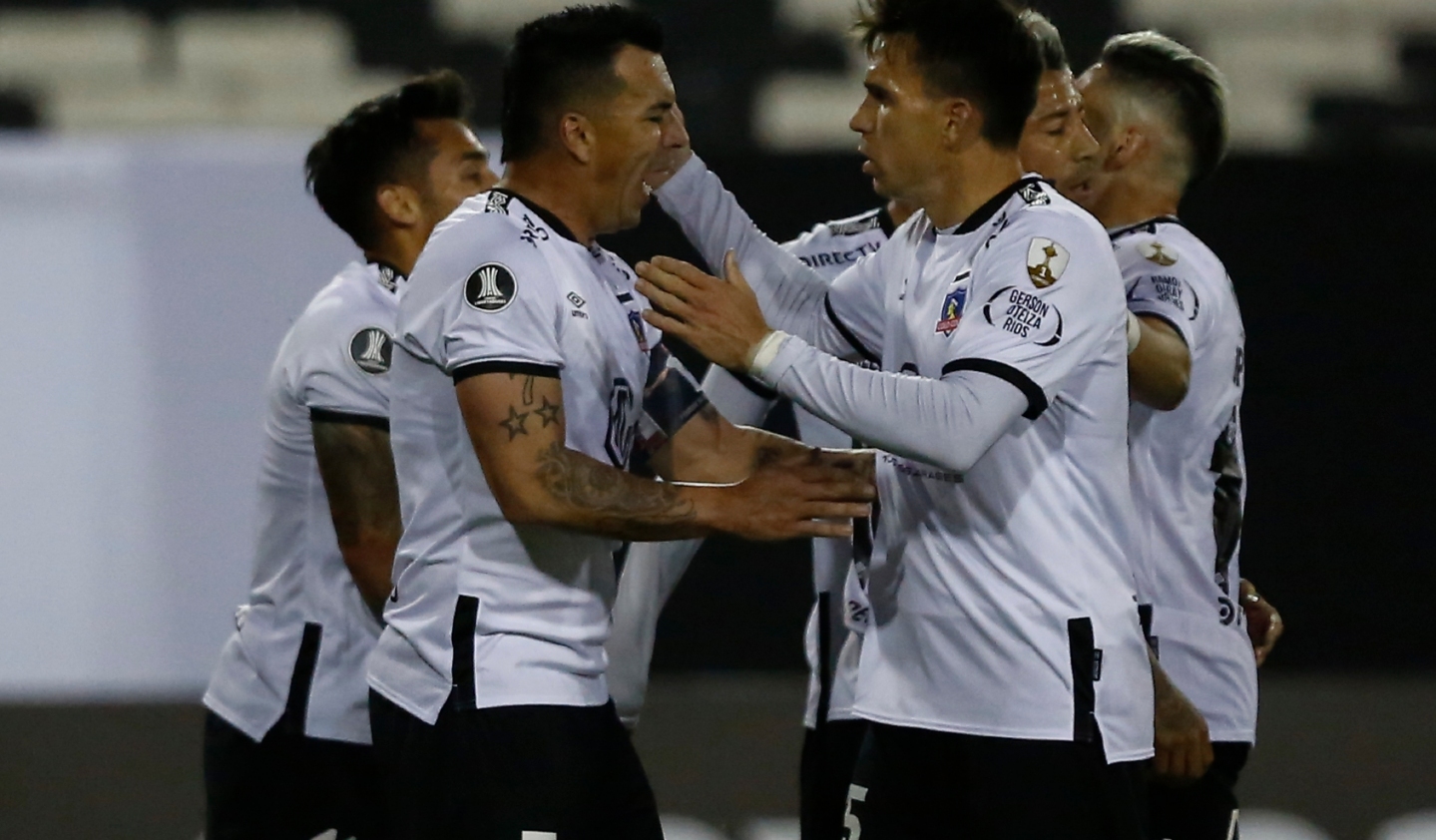 Colo Colo logra victoria en Copa Libertadores y se ilusiona con avanzar